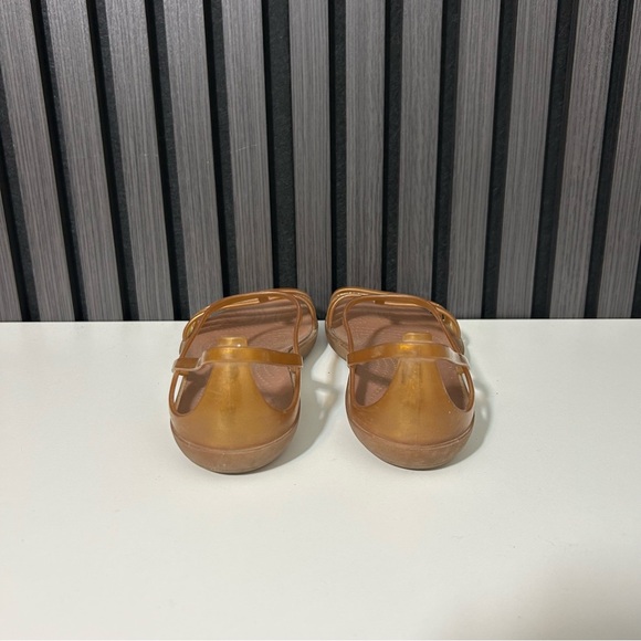 Crocs Isabella bronze gold glitter sandals - Picture 4 of 7